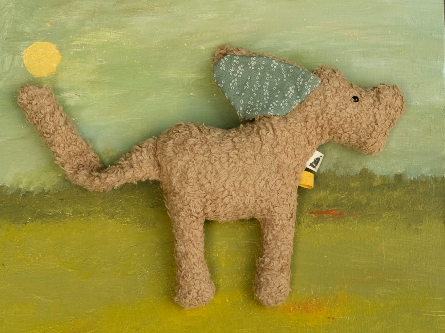 «Johnny» Der Hund in Beigebraun