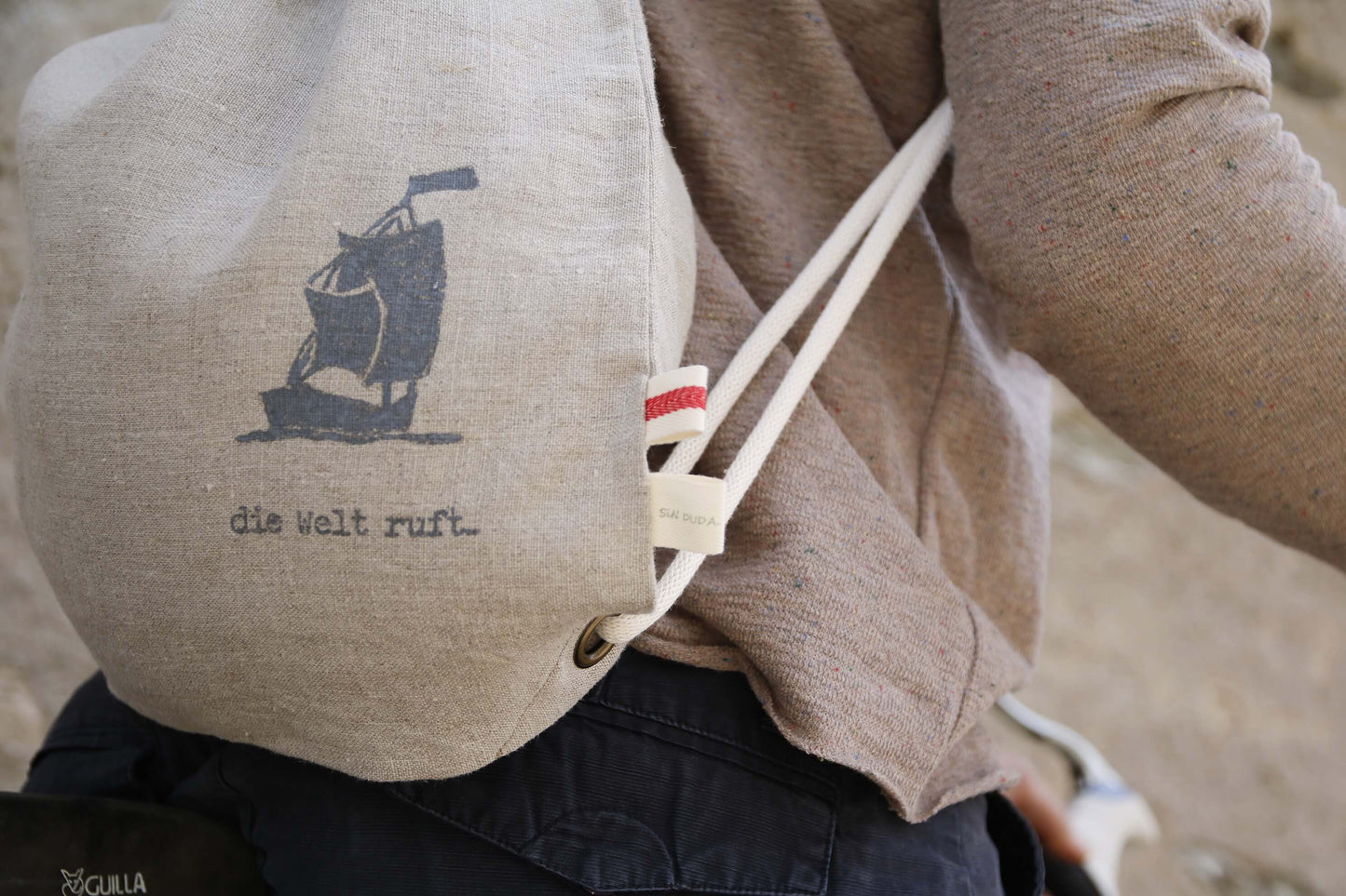 Leinen-Beutel, Beige mit Weißer Kordel und Segelschiffstempel