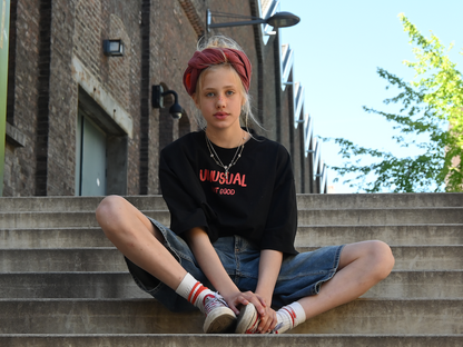 Oversized T-Shirt «Unusual but good» aus Bio-Baumwolle