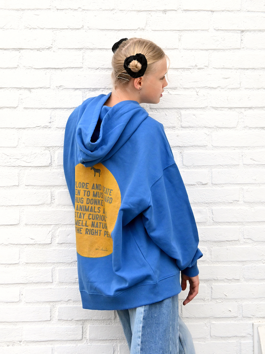 Oversized Hoodie «Hug donkeys» aus Bio-Baumwolle