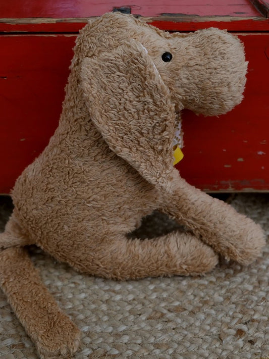 “Piet” de ezel, groot in beige bruin